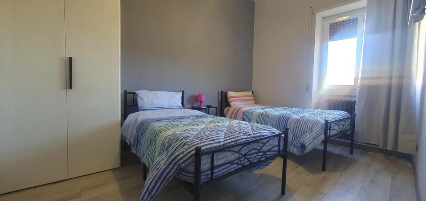 Hello Roma B&B Zewnętrze zdjęcie